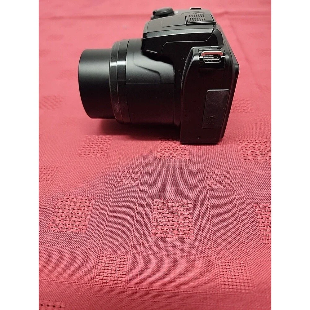 Nikon COOLPIX L105 12.1MP 15X Zoom Digital Camera In Box